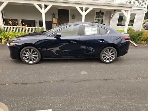 New 2026 MAZDA MAZDA3 2.5 S Sedan w/ Preferred Pkg FWD image 7