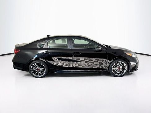 Certified 2021 Kia Forte GT w/ GT2 Package FWD image 4