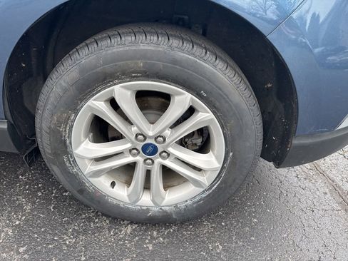 Used 2019 Ford Edge SEL image 47