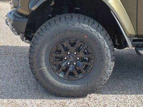 New 2025 Ford Bronco Raptor AWD/4WD image 32