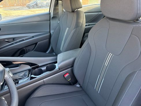 New 2026 Hyundai Elantra SEL Sport image 32