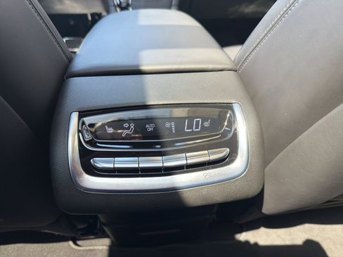 Certified 2023 Cadillac XT6 Sport w/ LPO, ONYX Package AWD/4WD image 14