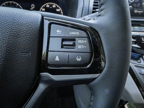 New 2026 Honda Odyssey Touring image 19