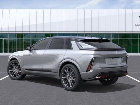 New 2026 Cadillac Lyriq V image 3