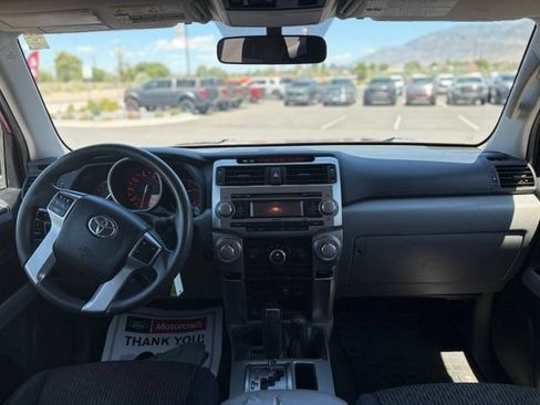 Used 2012 Toyota 4Runner SR5 AWD/4WD image 11