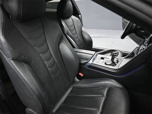 Used 2023 BMW 840i Coupe w/ Driving Assistance Package image 17