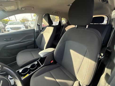 Used 2024 Hyundai Kona SEL w/ Convenience Package AWD/4WD image 16
