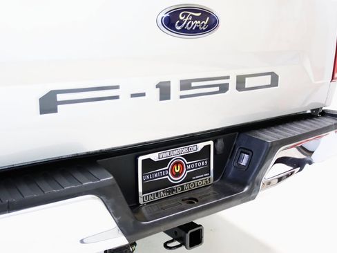Used 2018 Ford F150 XLT image 12