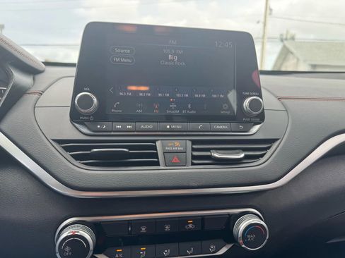 Used 2019 Nissan Altima 2.5 SR image 28