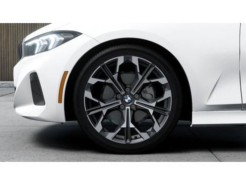 New 2026 BMW 330i xDrive Sedan w/ Convenience Package AWD/4WD image 7