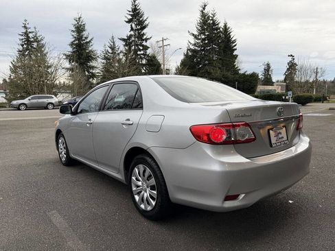 Used 2012 Toyota Corolla LE image 6