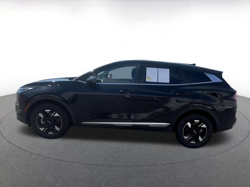 Used 2026 Kia Sportage LX AWD/4WD image 8