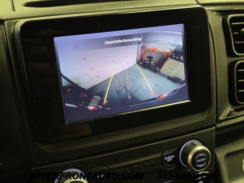 Used 2025 RAM ProMaster 2500 w/ U-Haul Equipment Group FWD image 11