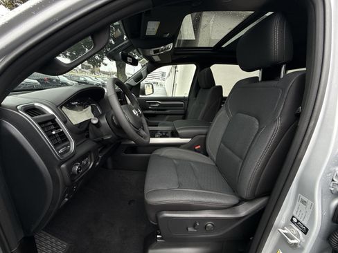 New 2026 RAM 1500 Big Horn AWD/4WD image 13