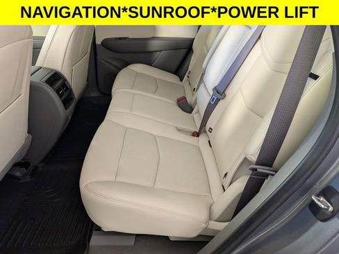 Used 2021 Cadillac XT5 Premium Luxury FWD image 28