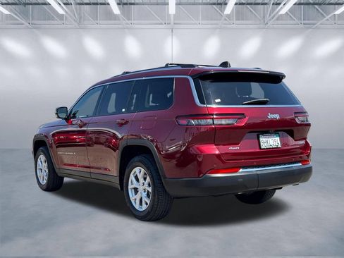 Used 2023 Jeep Grand Cherokee L Limited w/ Trailer Tow Group (B) AWD/4WD image 4