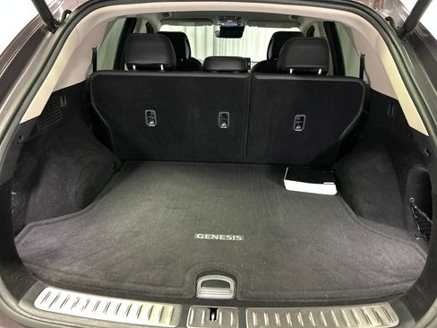 Used 2022 Genesis GV70 2.5T AWD/4WD image 22