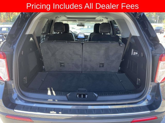 Used 2023 Ford Explorer Limited w/ Equipment Group 301A AWD/4WD image 12