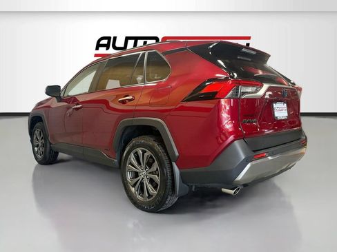 Used 2024 Toyota RAV4 Limited w/ Advanced Technology Package AWD/4WD image 5