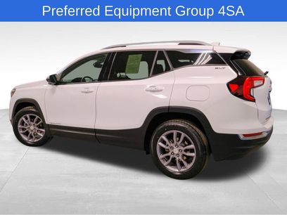 Used 2024 GMC Terrain SLT