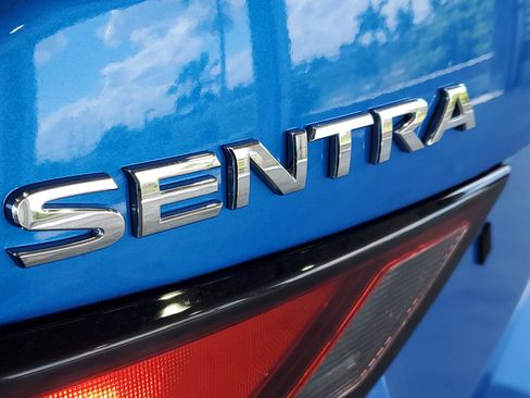 Used 2024 Nissan Sentra SV FWD image 5