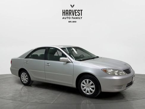 Used 2006 Toyota Camry FWD image 9