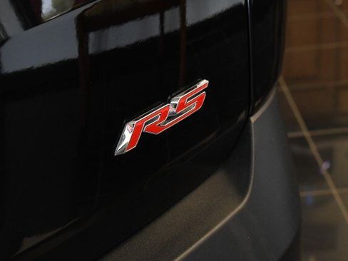 Used 2023 Chevrolet Traverse RS AWD/4WD image 19