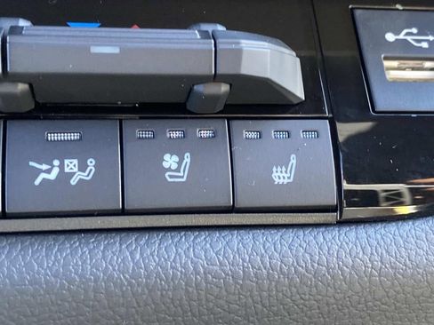 New 2026 Toyota Tundra Limited image 44