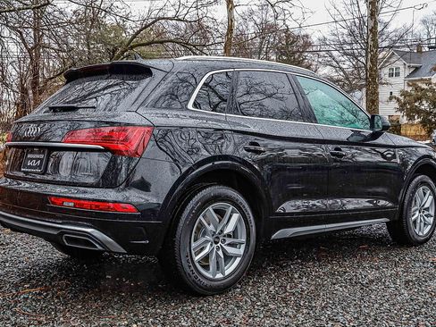 Used 2024 Audi Q5 2.0T Premium w/ Convenience Package image 6