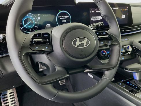 Certified 2026 Hyundai Elantra Sport FWD image 15