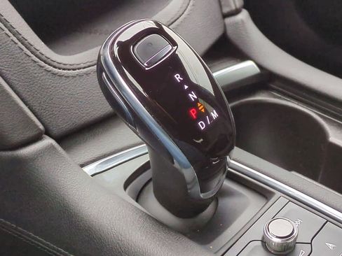 Used 2023 Cadillac XT5 Sportv image 32