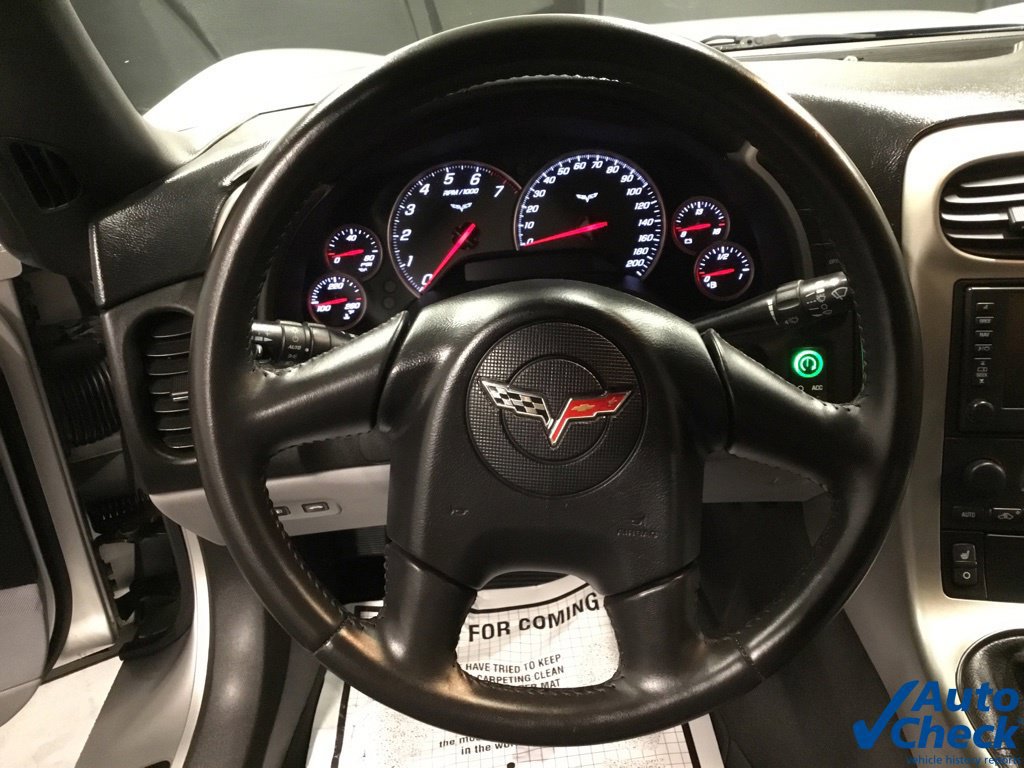 Used 2005 Chevrolet Corvette Convertible w/ Preferred Equipment Group RWD image 40