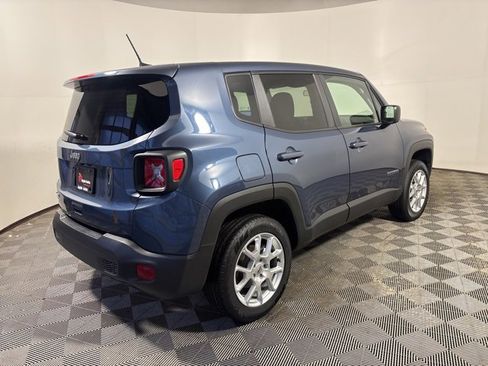 Certified 2023 Jeep Renegade Latitude image 6