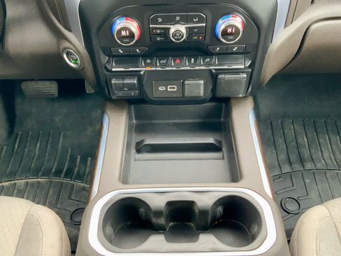 Used 2020 GMC Sierra 1500 Elevation w/ Elevation Value Package image 47