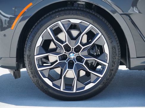 New 2027 BMW X7 xDrive40i AWD/4WD image 5
