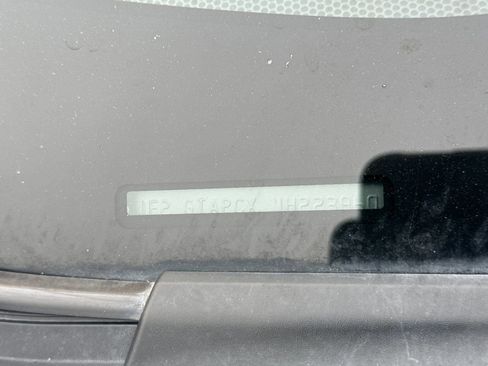 Used 2021 Subaru Crosstrek 2.0i Premium image 2