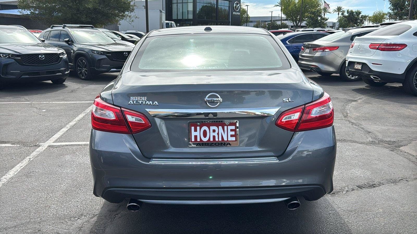 Used 2017 Nissan Altima 2.5 SL w/ 2.5 Technology Package FWD image 4