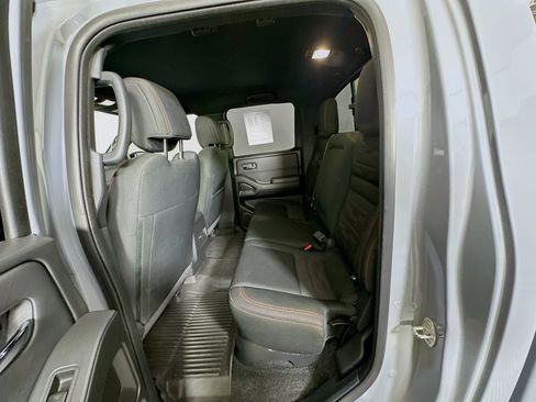 Used 2023 Nissan Frontier PRO-4X w/ Technology Package AWD/4WD image 26