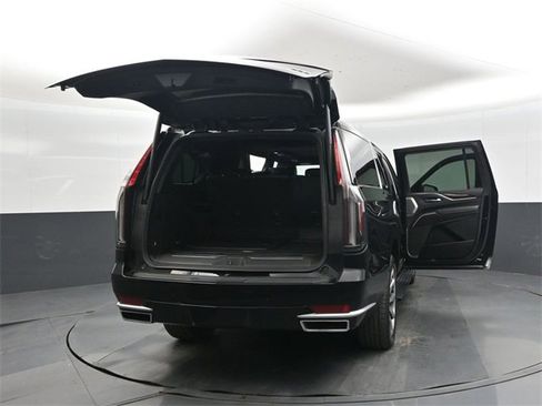 Used 2021 Cadillac Escalade ESV Premium Luxury Platinum image 50