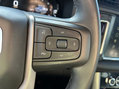 Used 2023 GMC Yukon XL Denali image 20