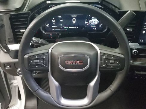 Used 2025 GMC Sierra 1500 SLT RWD image 28