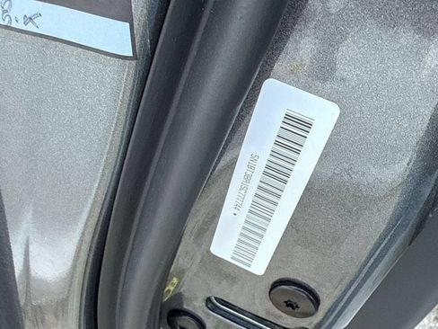 Used 2025 Nissan Rogue SV FWD image 10