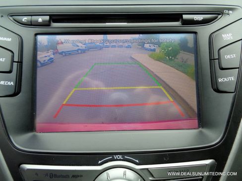 Used 2016 Hyundai Elantra Sport w/ Option Group 03 FWD image 12