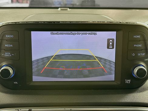 Used 2019 Hyundai Santa Fe SE image 21