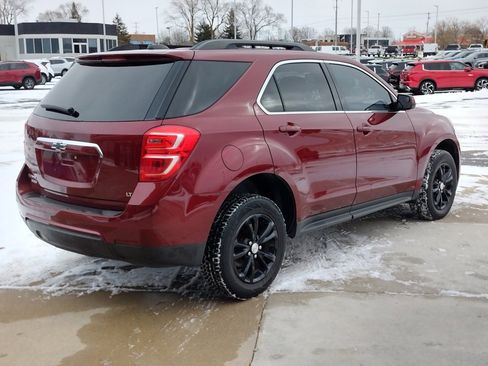 Used 2017 Chevrolet Equinox LT image 5