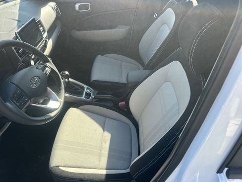 New 2026 Hyundai Venue SEL image 18