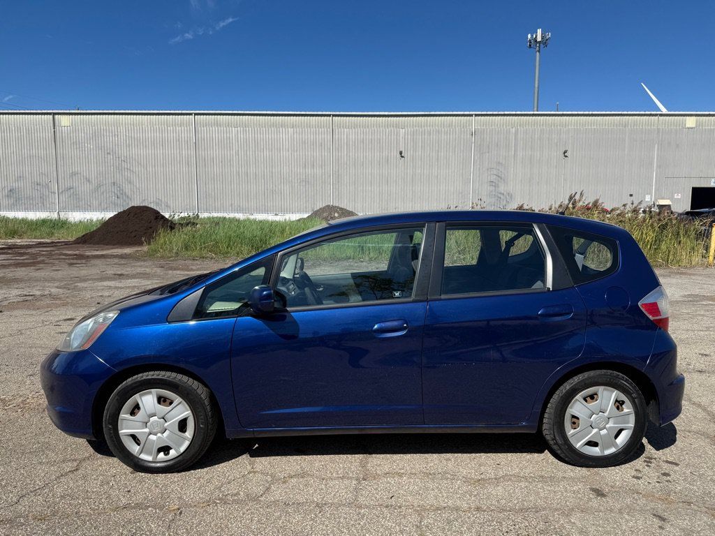 Used 2013 Honda Fit image 2
