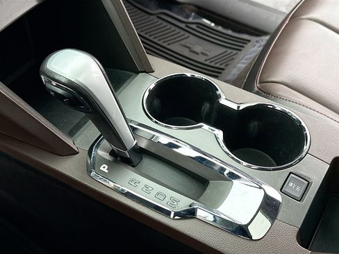 Used 2012 Chevrolet Equinox LTZ image 11