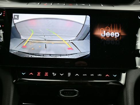 New 2026 Jeep Grand Cherokee L Limited image 27