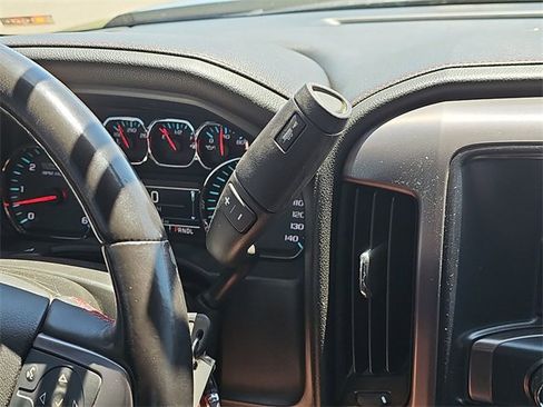 Used 2018 GMC Sierra 1500 SLT image 13